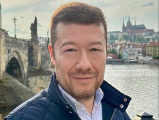 Foto Facebook Tomio Okamura