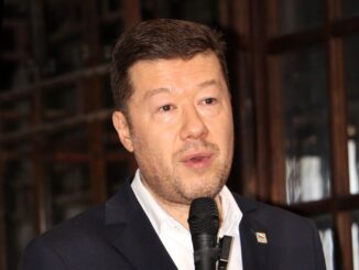 Foto Facebook Tomio Okamury