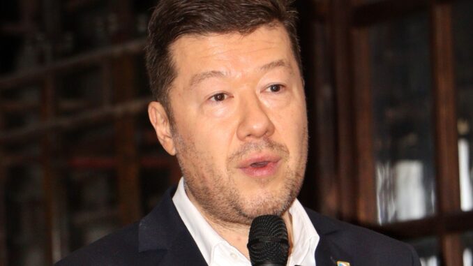 Foto Facebook Tomio Okamury