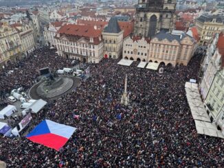 Foto faceook Milion chvilek pro demokracii